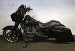 Harley Davidson Street Glide - FLHX - 2018 22.411km! 107 CVO, Motoren, 2 cilinders, Cruise Control, Chopper, Particulier