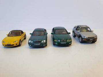 HONGWELL 1:72 Personenauto’s 4 stuks z.g.a.n. beschikbaar voor biedingen