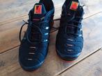 Nike Air Max Plus VaporMax - Zwart/Rood m 47,5, Zwart, Nike, Ophalen of Verzenden, Sneakers of Gympen