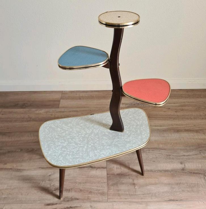 Vintage plantentafel etagere tafel tafeltje retro planten, Verzamelen, Retro, Huis en Inrichting, Ophalen of Verzenden