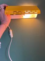 Retro lampje geel, Ophalen, Gebruikt, Metaal, Retro