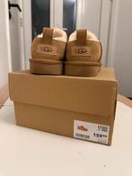Uggs Classic Micro maat 41, Ophalen of Verzenden, Zo goed als nieuw, Bruin, Pantoffels of Sloffen