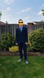 Donkerblauw kostuum maat 46, Kleding | Heren, Kostuums en Colberts, Ophalen, Zo goed als nieuw, Maat 46 (S) of kleiner, Blauw