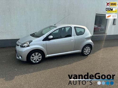 Toyota Aygo 1.0 VVT-i Aspiration, '15 aut., 75000 km, airco, Auto's, Toyota, Bedrijf, Te koop, Aygo, ABS, Airbags, Airconditioning