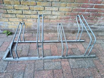 Gegalvaniseerd fietsenrek  beschikbaar voor biedingen