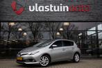 Toyota Auris 1.2T Trend , Achteruitrijcamera, Panoramadak, N, Gebruikt, 4 cilinders, 1165 kg, 116 pk