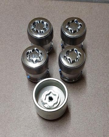 Dodge Ram 2012 - 2024 set veiligheidsmoeren beschikbaar voor biedingen