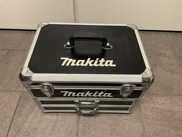 Makita Gereedschapskist - Stevig en Praktisch! beschikbaar voor biedingen