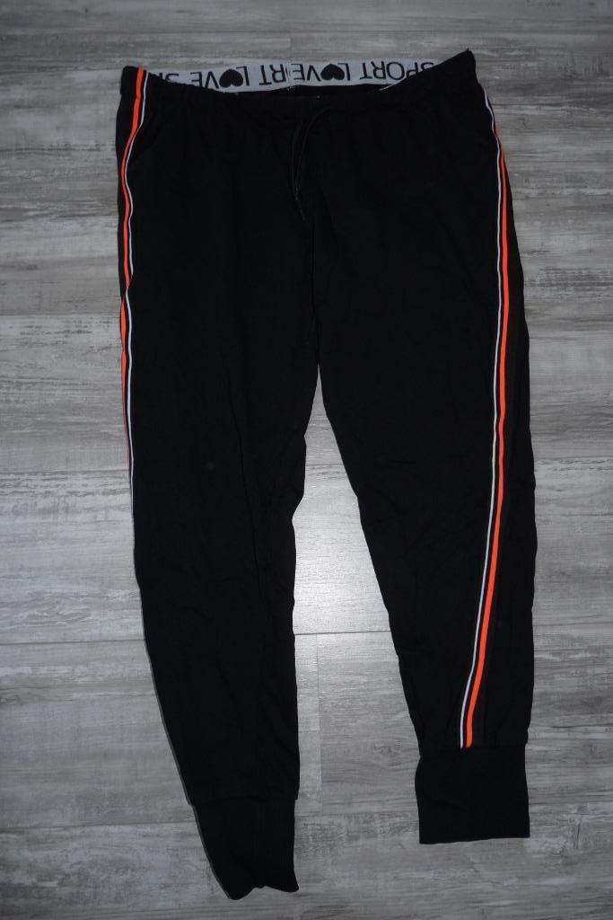 nette joggingsbroek mt XL, Kleding | Dames, Broeken en Pantalons, Zo goed als nieuw, Maat 46/48 (XL) of groter, Zwart, Lang, Ophalen of Verzenden