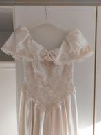 Trouwjurk in witte glanszijde, Kleding | Dames, Ophalen of Verzenden, Zo goed als nieuw, Wit, Trouwjurk