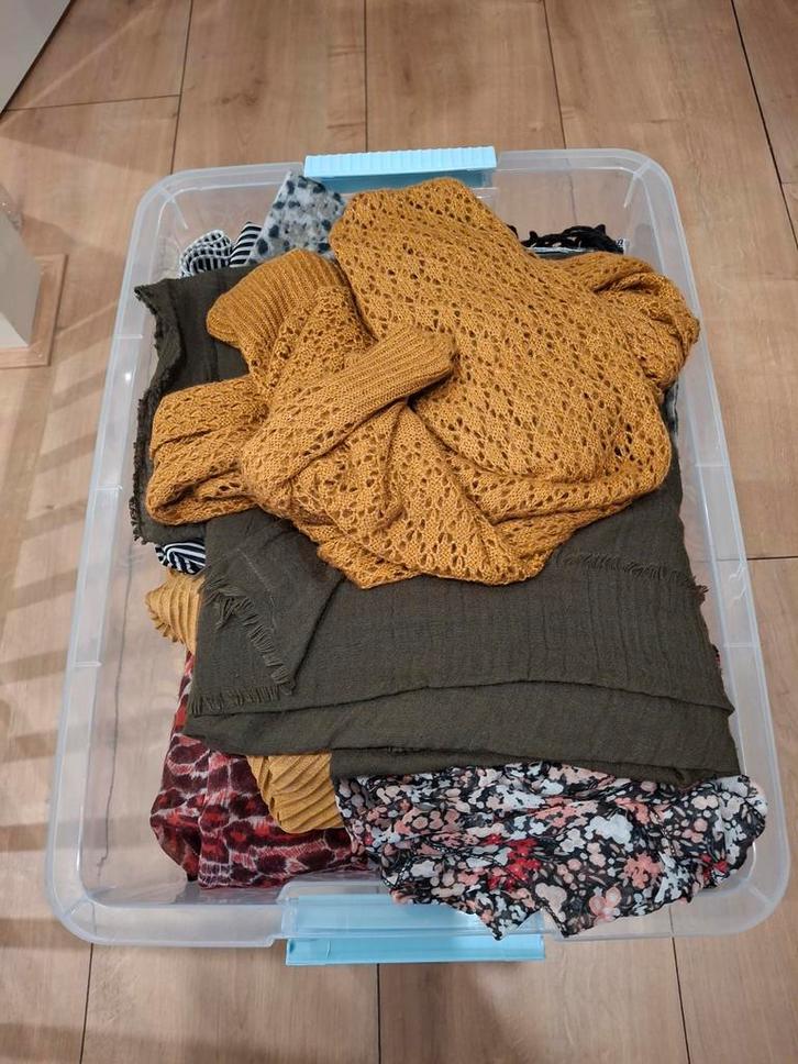 Diverse Sjaals - Groot Pakket!, Kleding | Dames, Overige Dameskleding, Gedragen, Ophalen