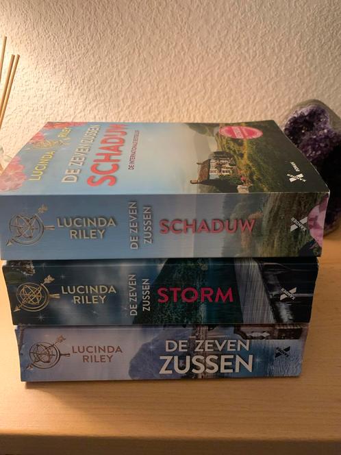 Lucinda Riley - De zeven zussen (3 delen), Boeken, Romans, Gelezen, Ophalen