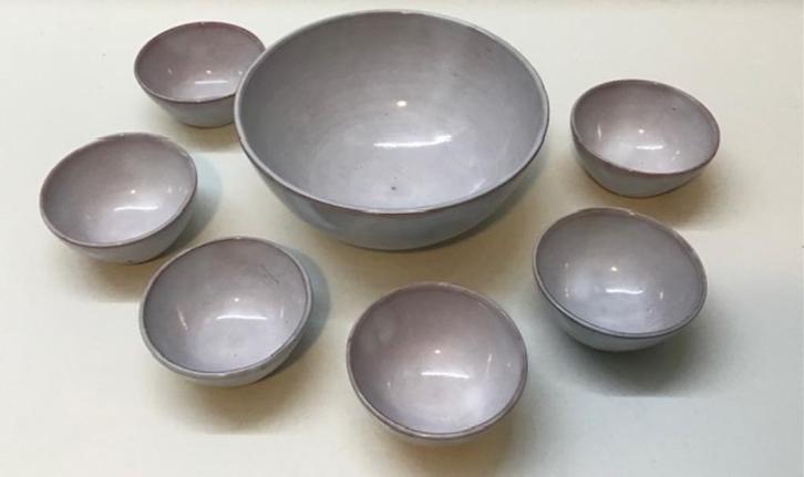 Vintage pindastel 7 delig van fabriek MOBACH, Huis en Inrichting, Keuken | Servies, Zo goed als nieuw, Schaal of Schalen, Overige stijlen