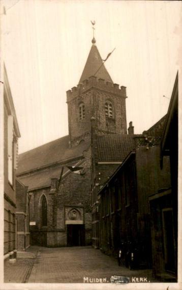Muiden - Kerk beschikbaar voor biedingen