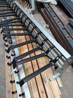Garderobe stangen met kleerhangers en haken, Ophalen of Verzenden, Gebruikt