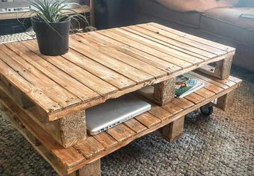 Stoere pallet salontafel beschikbaar voor biedingen