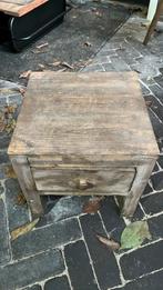 Houten bijzet kastje, Ophalen of Verzenden, Zo goed als nieuw