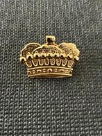 Kroon pin - koning koningin Koningshuis royalty, Ophalen of Verzenden, Zo goed als nieuw, Overige onderwerpen, Speldje of Pin