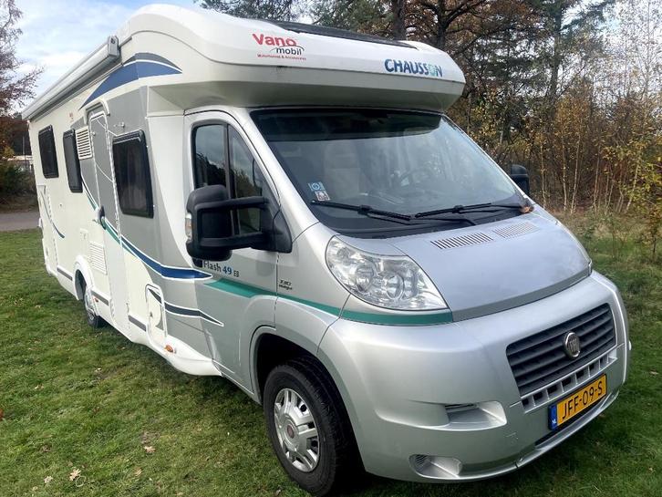 Chausson 2013 Queensbed,hefbed, XXL garage, zelfvoorzienend., Caravans en Kamperen, Campers, Particulier, tot en met 4, Half-integraal