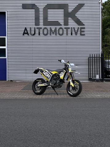 Husqvarna 701 | Quickshifter | Remus | ABS | 54kw | 2020 beschikbaar voor biedingen