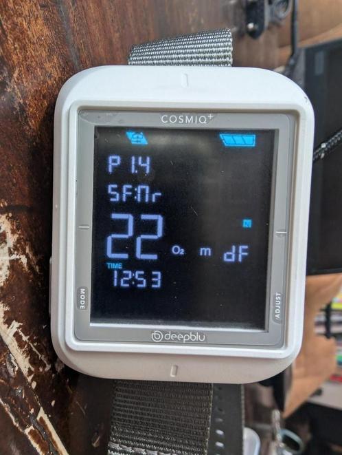 Deepblu Cosmiq+ Duikcomputer, Watersport en Boten, Duiken, Zo goed als nieuw, Duikcomputer, Ophalen of Verzenden