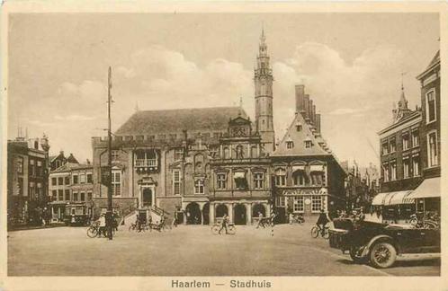 (301-426-037) Haarlem Stadhuis, Verzamelen, Ansichtkaarten | Nederland, Noord-Holland, Verzenden