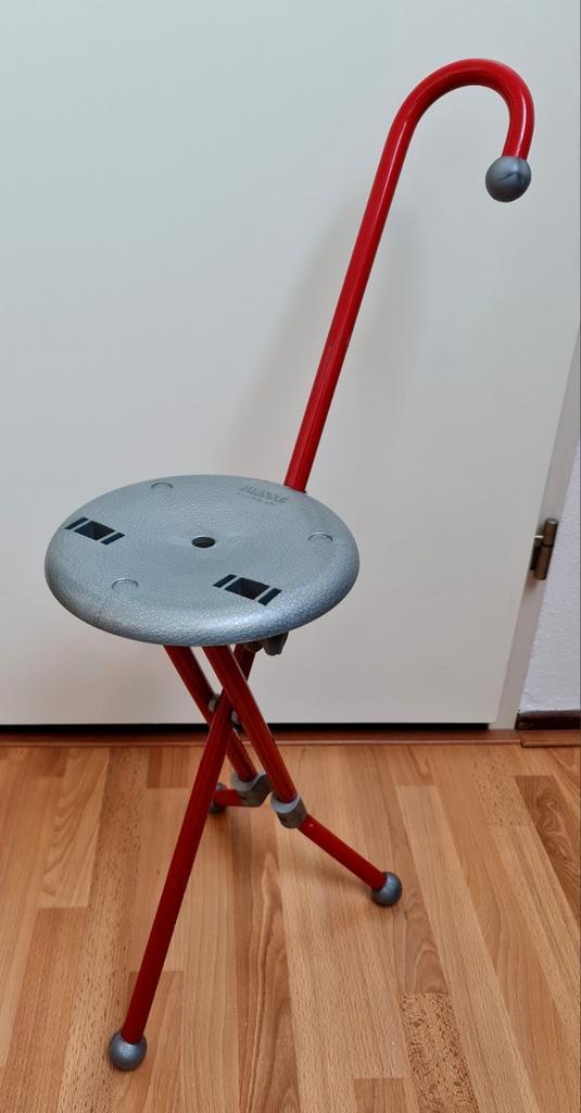 Design kruk wandelstok Ulisse ontwerp Ivan Loss inklapbaar, Huis en Inrichting, Krukjes, Gebruikt, Staal, Ophalen