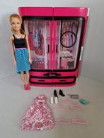Roze kast Barbie doll + accessoires pink closet kledingkast, Kinderen en Baby's, Speelgoed | Poppen, Ophalen of Verzenden, Zo goed als nieuw