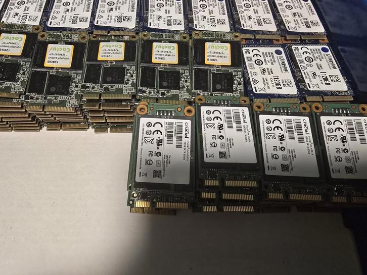 200 Cactus en Crucial partijen mSATA 128gb SSD -, Computers en Software, Harde schijven, Gebruikt, Laptop, Intern, SSD, SATA, Ophalen