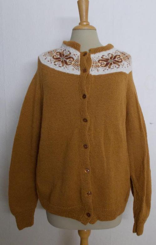 Folklore bruin handmade lief vestje! L, Kleding | Dames, Truien en Vesten, Zo goed als nieuw, Maat 42/44 (L), Bruin, Verzenden