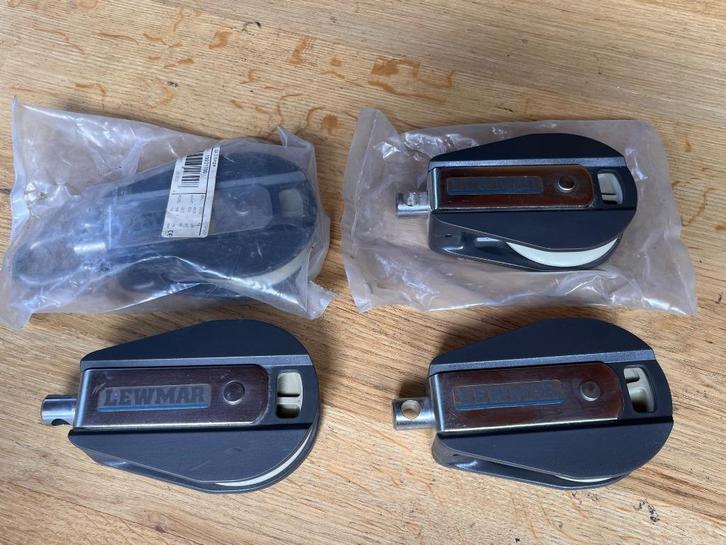 4 x nieuwe Lewmar 1 schijfs blok 80 mm Size 3 19931700, Watersport en Boten, Accessoires en Onderhoud, Nieuw, Lijn of Blok, Ophalen of Verzenden