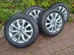 Firestone Winterhawk3 4x  99H 215/60R16 Dot4518 Mazda CX3, Auto-onderdelen, Banden en Velgen, Ophalen, 16 inch, Banden en Velgen