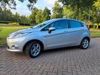 Ford Fiësta 1.25 60KW 5DR 2012 Grijs, Voorwielaandrijving, Stof, 600 kg, 1242 cc