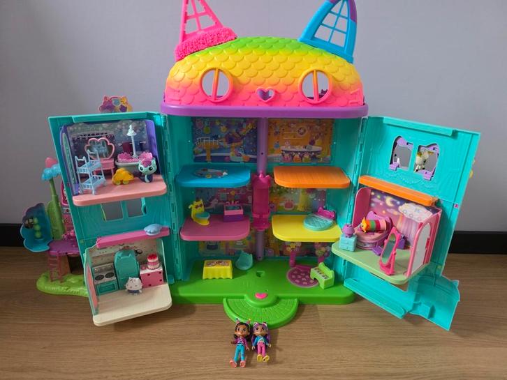 Gaby's Poppenhuis Feesteditie + Extra's!, Kinderen en Baby's, Speelgoed | Poppenhuizen, Zo goed als nieuw, Poppenhuis, Ophalen