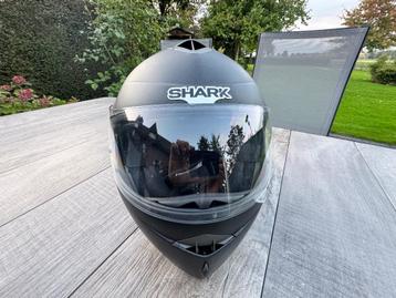 Shark motorhelm beschikbaar voor biedingen