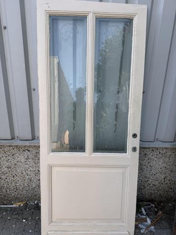 Prachtige antieke deur met geetst glas beschikbaar voor biedingen