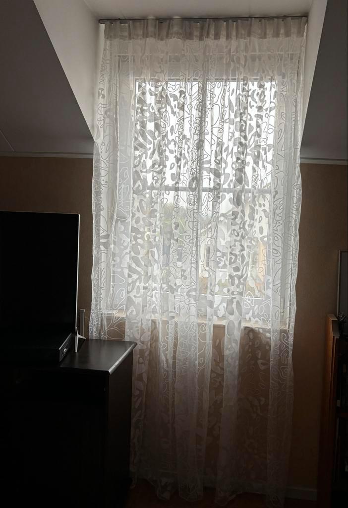 Gordijnen inbetween, Huis en Inrichting, Stoffering | Gordijnen en Lamellen, Gebruikt, 200 cm of meer, 100 tot 150 cm, Wit, Ophalen of Verzenden