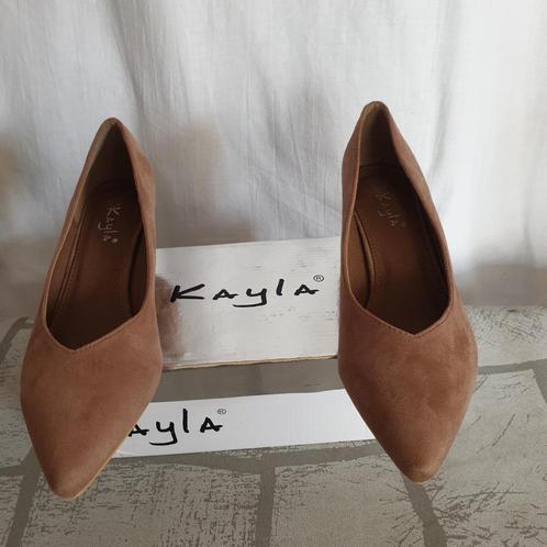 Gave nieuwe bruine pumps Mt 37+38+39+40+41 Merk Kayla, Kleding | Dames, Schoenen, Nieuw, Pumps, Bruin, Ophalen of Verzenden