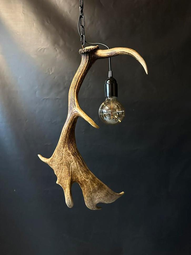 Geweienlamp.lamp.hanglamp.geweien.edelhert.damhert.brocante, Huis en Inrichting, Lampen | Hanglampen, Nieuw, Minder dan 50 cm