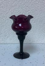 Elegante diep-paarse glazen vaas, Overige kleuren, Ophalen of Verzenden, Minder dan 50 cm, Glas