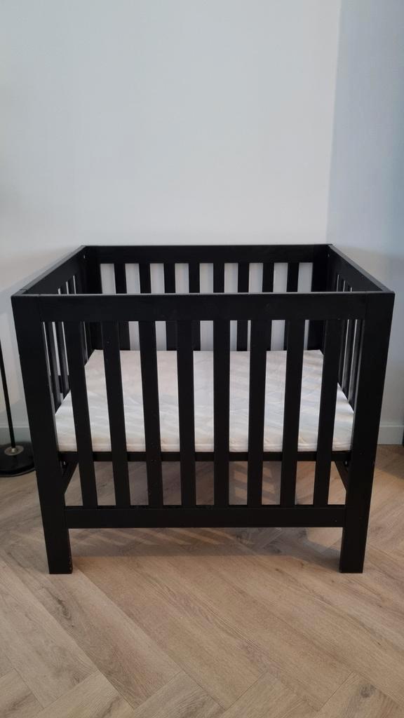 Colorfull home box Bart, Kinderen en Baby's, Boxen, Zo goed als nieuw, Rechthoekig, In hoogte verstelbaar, Boxkleed, Ophalen