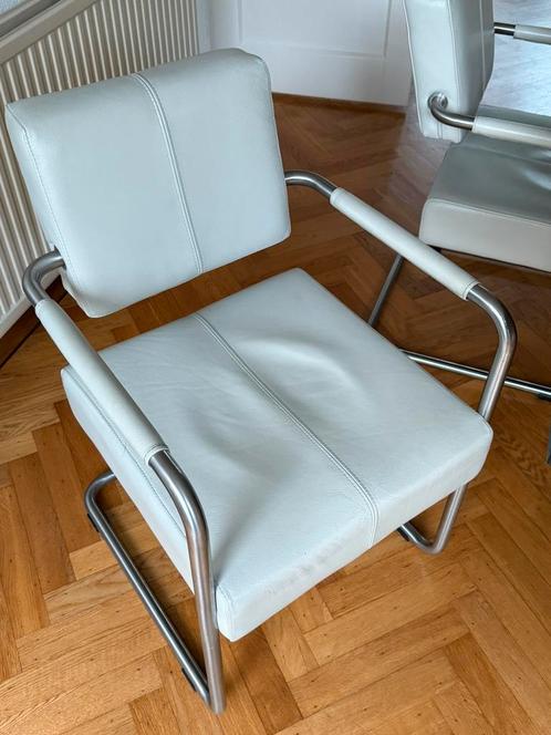 Lederen eetkamerstoelen 6x crème wit, Huis en Inrichting, Fauteuils, Gebruikt, Leer, Ophalen of Verzenden