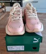 Roze sneakers Puma mt 40, Kleding | Dames, Schoenen, Ophalen of Verzenden, Zo goed als nieuw, Roze, Sneakers of Gympen