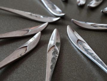 Hamergeslagen art deco lepeltjes, 12 stuks, slaghamer zilver beschikbaar voor biedingen