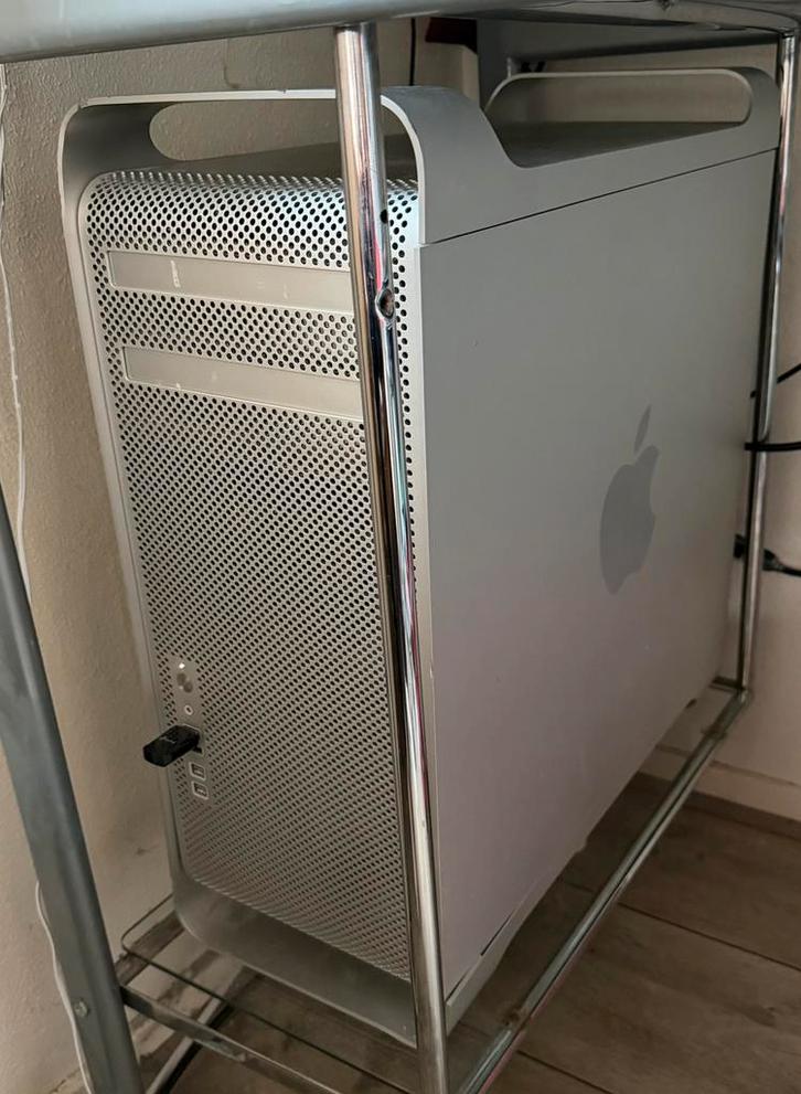 3,19GHz Quad-Core Intel Xeon, Ram 8 GB NVIDIA 512 MB,Win 11, Computers en Software, Apple Desktops, Gebruikt, Mac Pro, HDD, 3 tot 4 Ghz