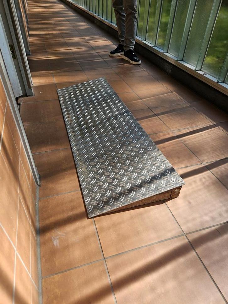 Oprijplaat - Veilig en Gemakkelijk Toegang, Tuin en Terras, Terrasdelen en Vlonders, Gebruikt, Overige materialen, Ophalen