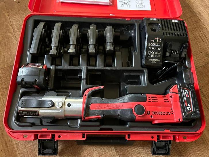 Novopress ACO203XL Perstang + Persbekken - Zo Goed Als Nieuw, Doe-het-zelf en Verbouw, Gereedschap | Handgereedschap, Zo goed als nieuw