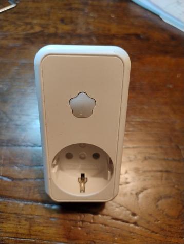 Verisure GW-C-Plug 1 slimme stekker voor alarmsysteem beschikbaar voor biedingen