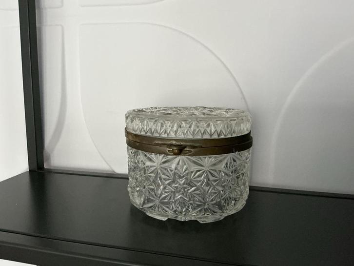 Vintage Kristallen Sieradendoosje met Metalen Sluiting, Antiek en Kunst, Antiek | Glas en Kristal, Ophalen of Verzenden