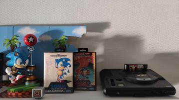 Mega Drive in nieuwstaat met complete Sonic 1 en 2 beschikbaar voor biedingen